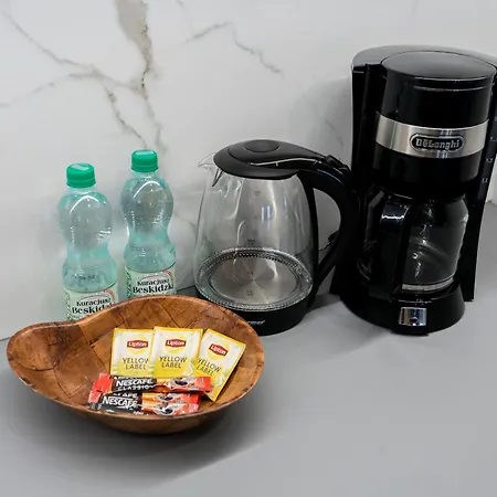 Chlebowa View By Bookinghost