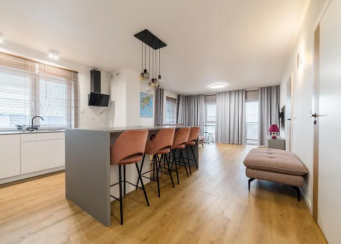 아파트 Chlebowa View By Bookinghost 포즈난