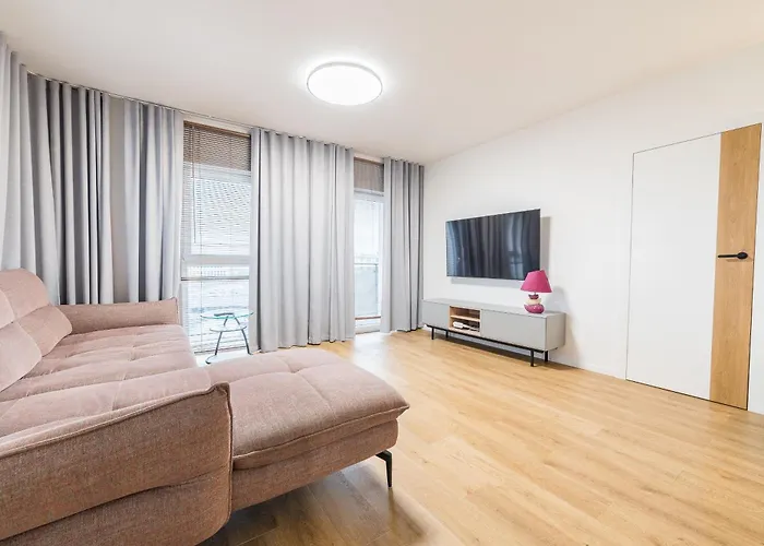 Chlebowa View By Bookinghost Познань